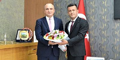 UŞAK'A ATANAN UZM.DR. ERKAN GÜVENÇ GÖREVİNE BAŞLADI.