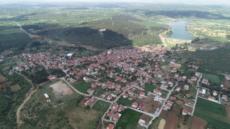 KIZILCASÖĞÜT KASABASI KÖY OLMA TEHLİKESİ İLE KARŞI KARŞIYA.