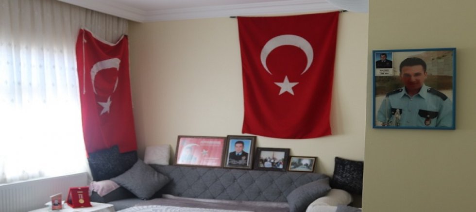 BANAZ EMNİYETİ'NDEN ŞEHİT AİLELERİNE ANLAMLI ZİYARET