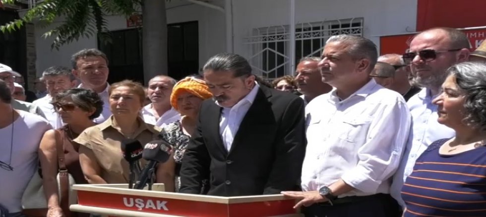 ESKİ CHP LİLER BUGÜN BASIN AÇIKLAMASI YAPTI.