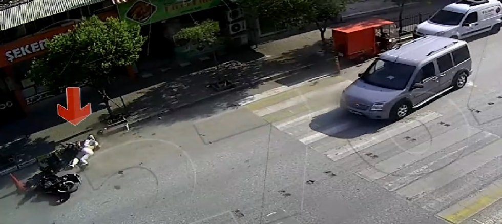 İŞTE UŞAK'TAN EN SON KAZA GÖRÜNTÜLERİ.