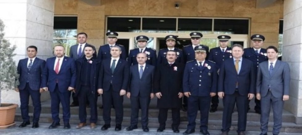 POLİS TEŞKİLATININ 180. KURULUŞ YILDÖNÜMÜ UŞAK'TA KUTLANDI.