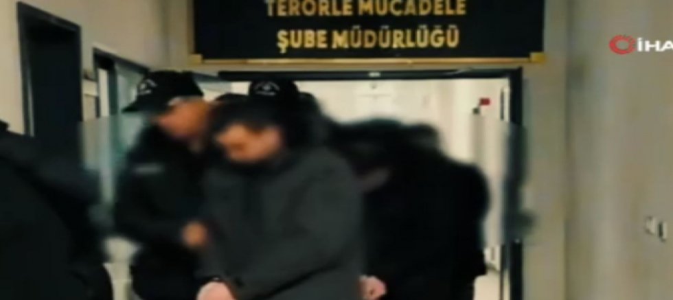 UŞAK'IN DA İÇİNDE BULUNDUĞU 46 İL'DE FETÖ OPERASYONU 82 TUTUKLAMA 