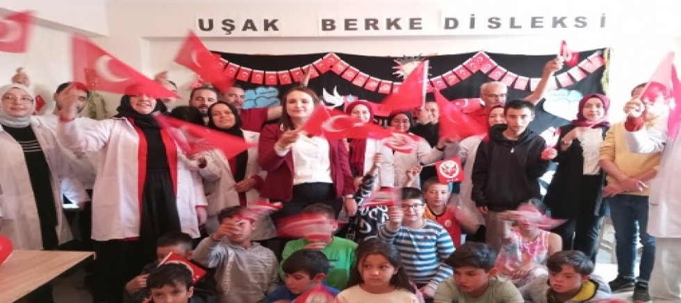 UŞAK ÖZEL BERKE DİSLEKSİ VE REHABİLİTASYON MERKEZİ 29 EKİM MESAJI