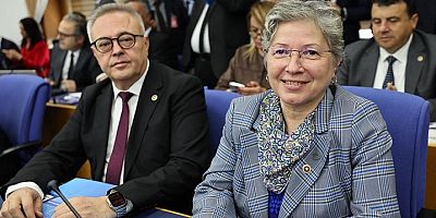 CHP UŞAK MİLLETVEKİLİ ALİ KARAOBA'DAN İLGİNÇ PROTESTO.