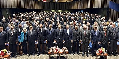 MERKEZ BANKASI BAŞKANI FATİH KARAHAN UŞAK'LI İŞ İNSANLARI İLE BİR ARAYA GELDİ.