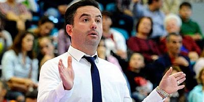 OZAN BULKAZ TEKRAR UŞAK BASKETBOL TAKIMI'NIN BAŞINA GEÇTİ.