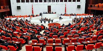 TBMM'DE UŞAK BELEDİYESİ TARTIŞMASI.