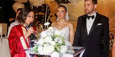 UŞAK'A YÖN VERENLER BU DÜĞÜNDE BULUŞTU.