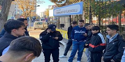 UŞAK EMNİYETİNDEN OKUL ÇEVRELERİNDE SIKI DENETİM