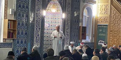 UŞAK'TA DEPREMDE HAYATINI KAYBEDENLER İÇİN KURAN-I KERİM OKUNDU