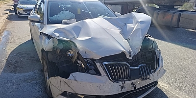 UŞAK'TA MEYDANA GELEN KAZA'DA 4 KİŞİ YARALANDI.