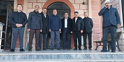 UŞAK'TA UMRE YOLCULARI DUALARLA UĞURLANDI