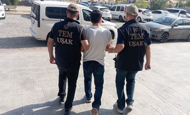 UŞAK'TA KESİNLEŞMİŞ CEZASI BULUNAN FETÖ ÜYESİ YAKALANDI.